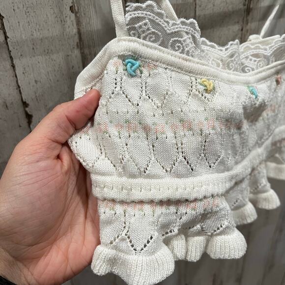 Cider Knit Ruffle Cute Cami Crop Top Rosettes Tie Back Festival Womens Small - Picture 2 of 5